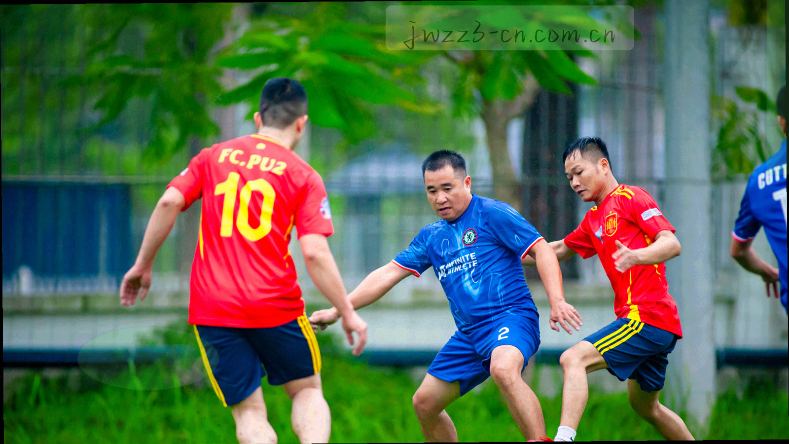 九五至尊3内容笔记专题合集卷轴封面，抽象宫门与数字光效交织